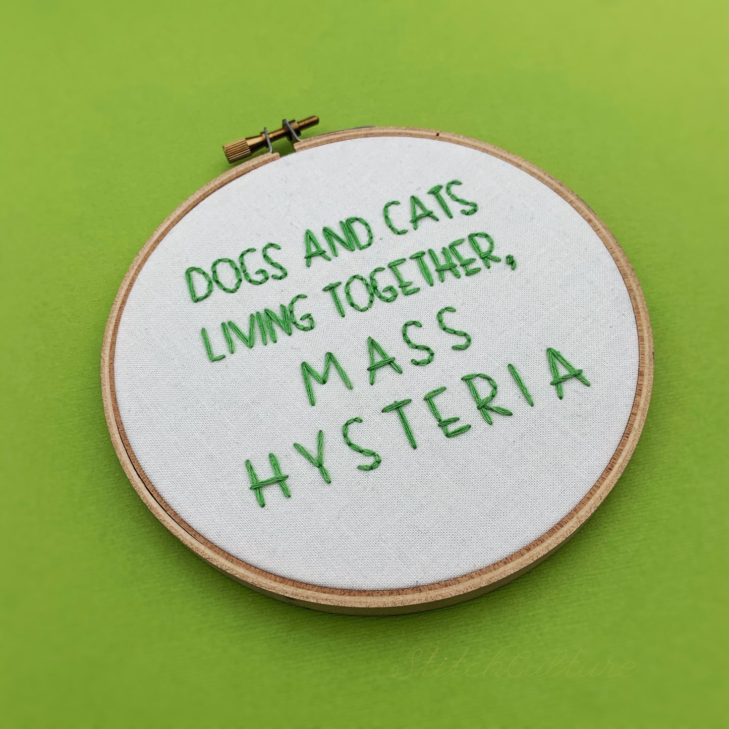 GHOSTBUSTERS / DOGS & CATS LIVING TOGETHER